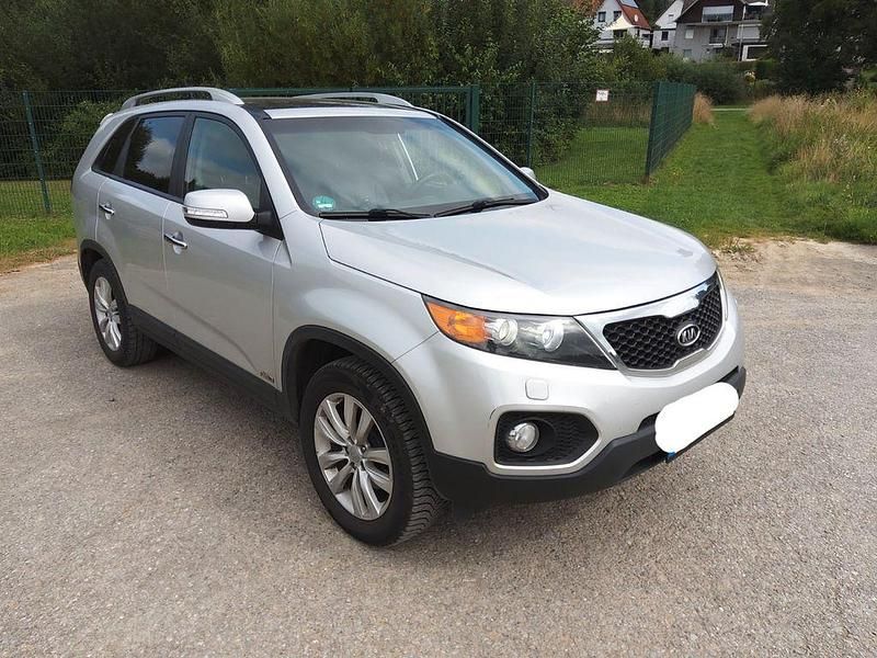 Silber Gebraucht 2011 Kia Sorento 2 SUV | 7.000 € (Fairer Preis) - Bild 1/4