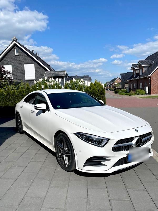 Weiß Gebraucht 2019 Mercedes CLS400 Coupé | 39.500 € (Etwas zu teuer) - Bild 1/4