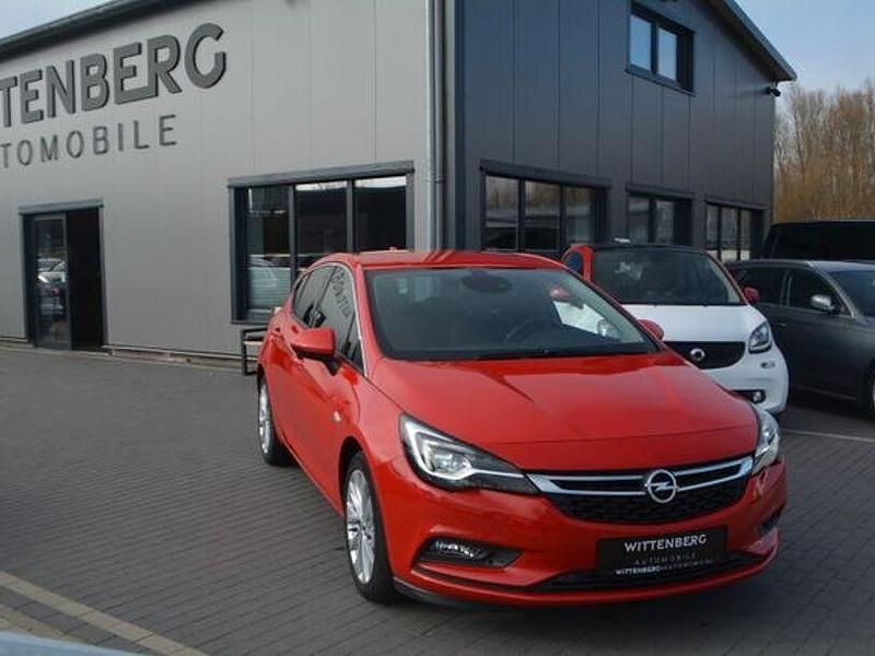 Gebraucht Opel Astra Innovation 160 PS (117 kW) 2016 Rot Limousine