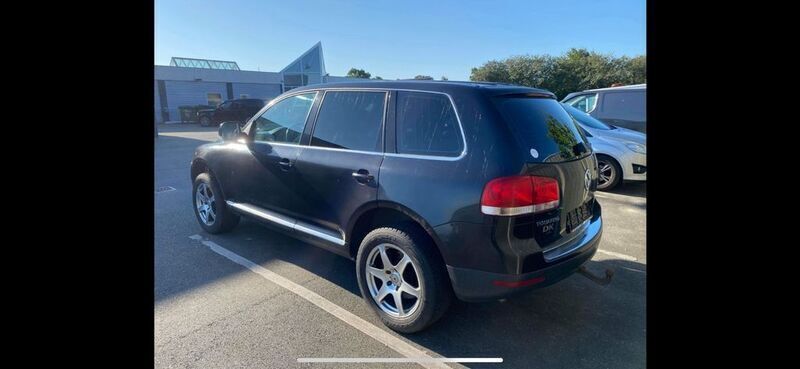 Schwarz Gebraucht 2005 VW Touareg SUV | 2.300 € (Guter Preis) - Bild 1/4