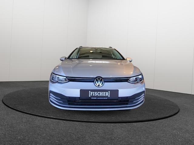 Gebraucht VW Golf VIII Life 116 PS (85 kW) 2021 Reflexsilber Kombi