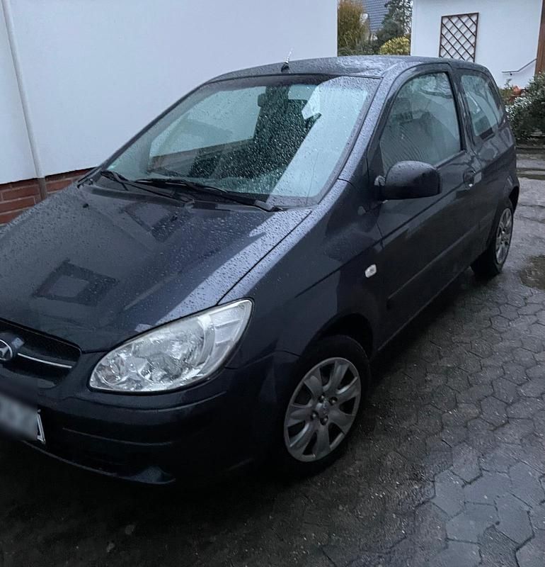 Grau Gebraucht 2008 Hyundai Getz Kleinwagen | 750 € (Superpreis) - Bild 1/4