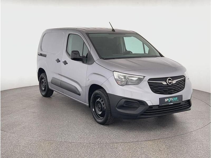 Gebraucht Opel Combo Edition 102 PS (75 kW) 2023 Grau (metallic) Van / Kleinbus