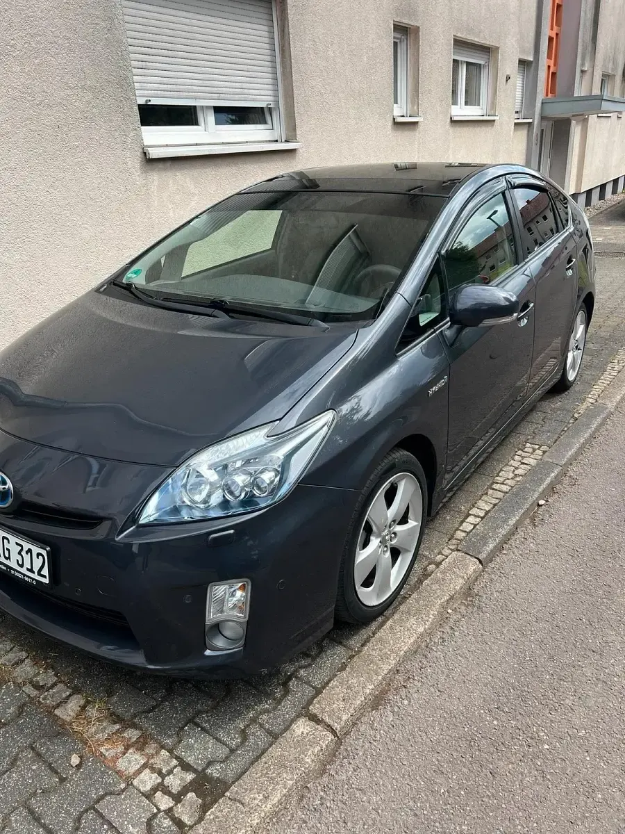 Gebraucht Toyota Prius Executive 136 PS (100 kW) 2010 Andere farben Kleinwagen