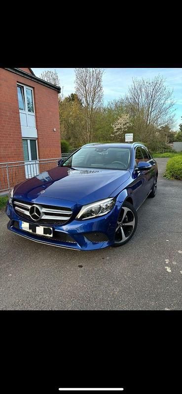 Blau Gebraucht 2019 Mercedes C200 Kombi | 19.500 € (Superpreis) - Bild 1/4