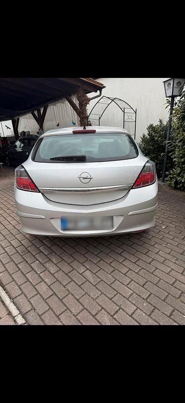 Gebraucht Opel Astra GTC 105 PS (77 kW) 2005 Silber Coupé
