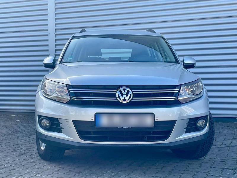 Gebraucht VW Tiguan 125 PS (91 kW) 2013 Grau SUV