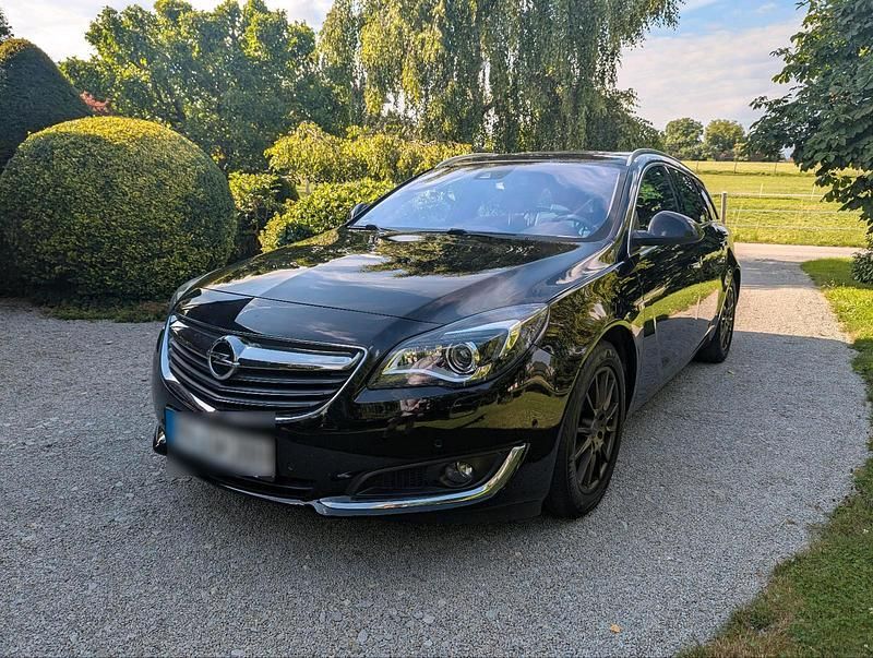 Schwarz Gebraucht 2017 Opel Insignia Business Kombi | 9.200 € (Guter Preis) - Bild 1/4