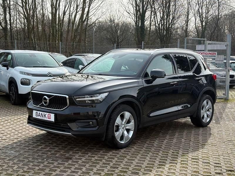 Gebraucht Volvo XC40 163 PS (119 kW) 2020 Black solid "stone" / solid SUV