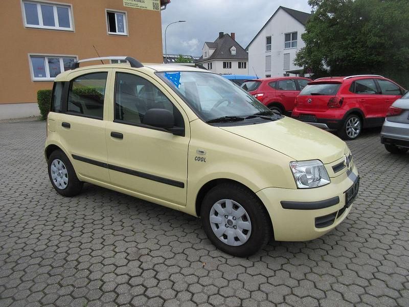 Gelb Gebraucht 2010 Fiat Panda Dynamic Limousine | 3.790 € (Fairer Preis) - Bild 1/3