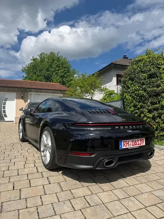Gebraucht Porsche 911 Carrera 394 PS (289 kW) 2025 Schwarz Coupé