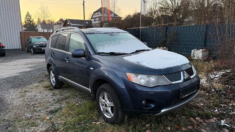 Blau Gebraucht 2009 Mitsubishi Outlander SUV | 4.000 € (Fairer Preis) - Bild 1/4