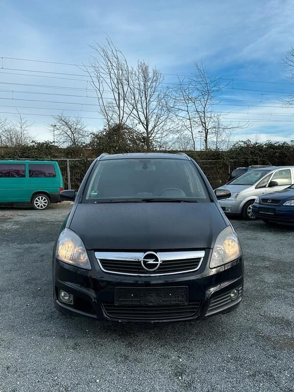 Grau Gebraucht 2007 Opel Zafira Van / Kleinbus | 1.350 € (Guter Preis) - Bild 1/4