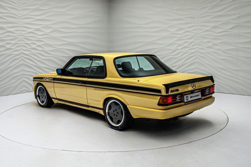 Gebraucht Mercedes 280 185 PS (136 kW) 1983 Gelb