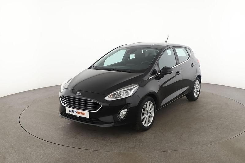Schwarz Gebraucht 2018 Ford Fiesta Titanium Kleinwagen | 11.690 € (Fairer Preis) - Bild 1/3