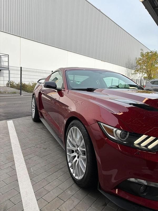 Gebraucht Ford Mustang 320 PS (235 kW) 2015 Rot Coupé