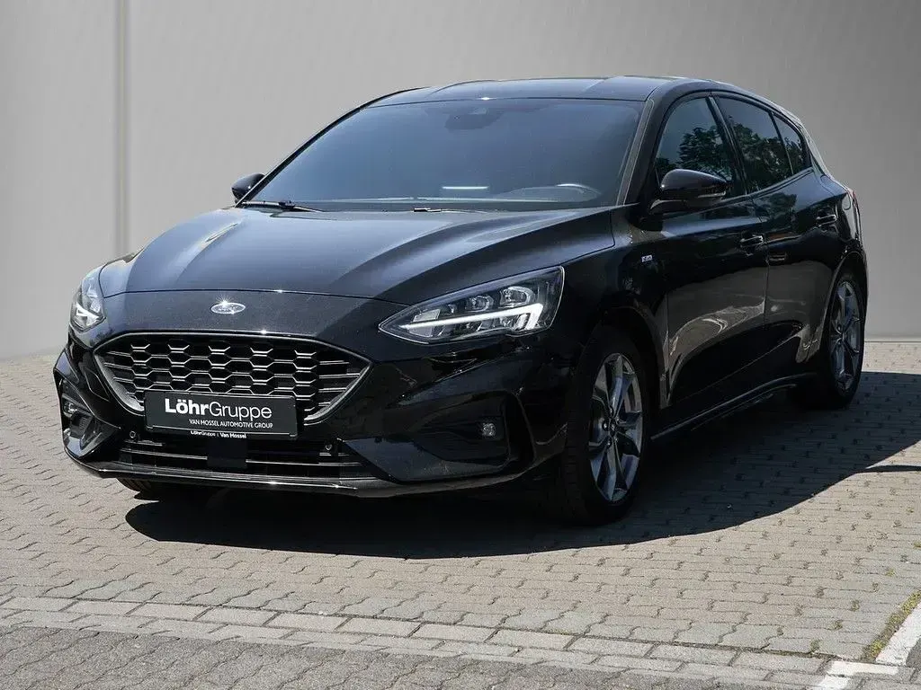 Gebraucht Ford Focus ST-Line X 155 PS (114 kW) 2021 Obsidianschwarz metallic Limousine