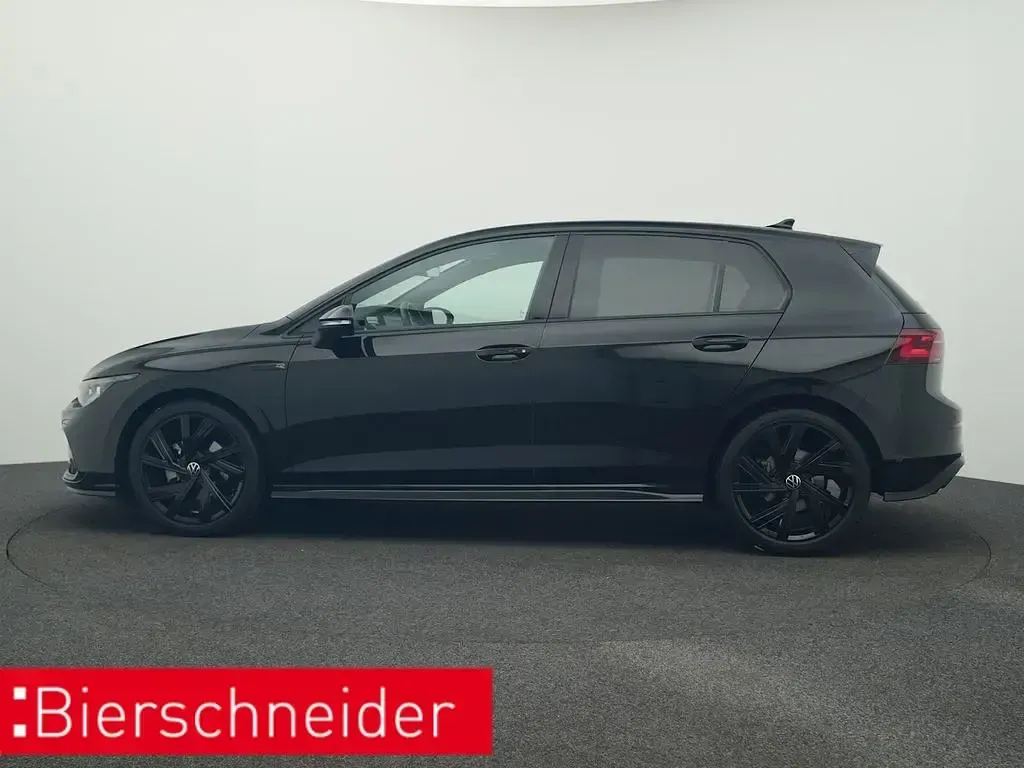Gebraucht VW Golf VIII R-line 150 PS (110 kW) 2024 Schwarz Limousine