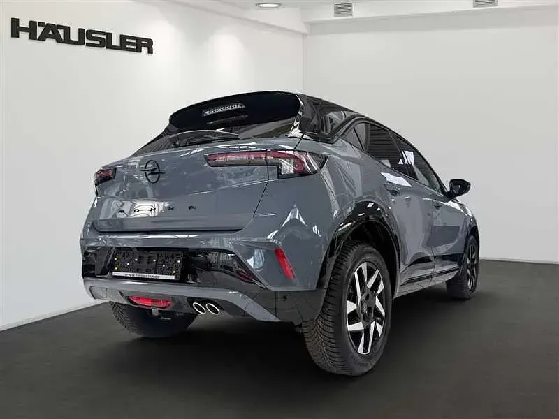 Neu Opel Mokka 136 PS (100 kW) 2025 Grafik grau (uni) SUV