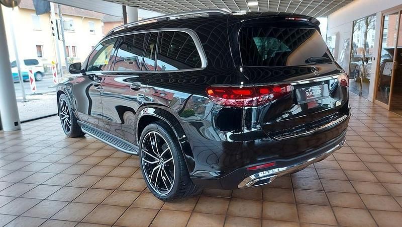 Gebraucht Mercedes GLS450 AMG 367 PS (269 kW) 2024 Schwarz SUV