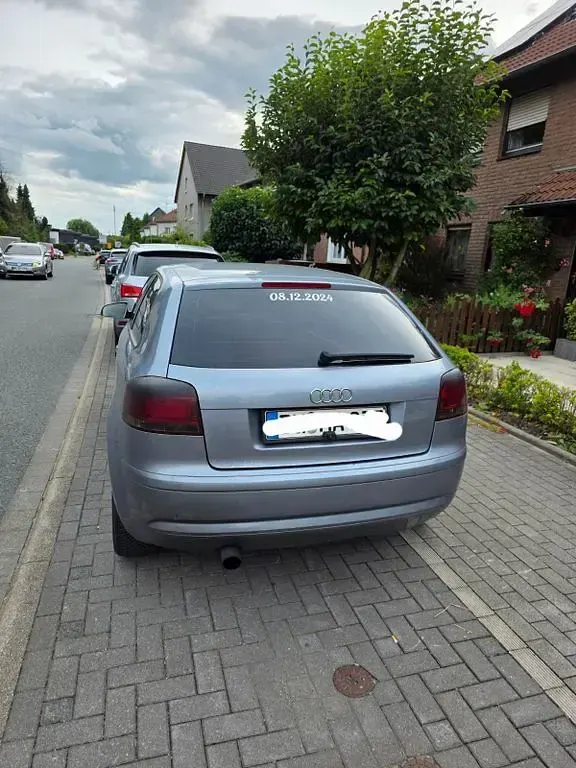 Second-hand Audi A3 Attraction 102 CP (75 kW) 2007 Gri Hatchback