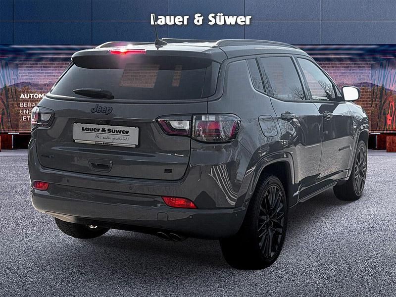 Gebraucht Jeep Compass 241 PS (177 kW) 2022 Grau SUV