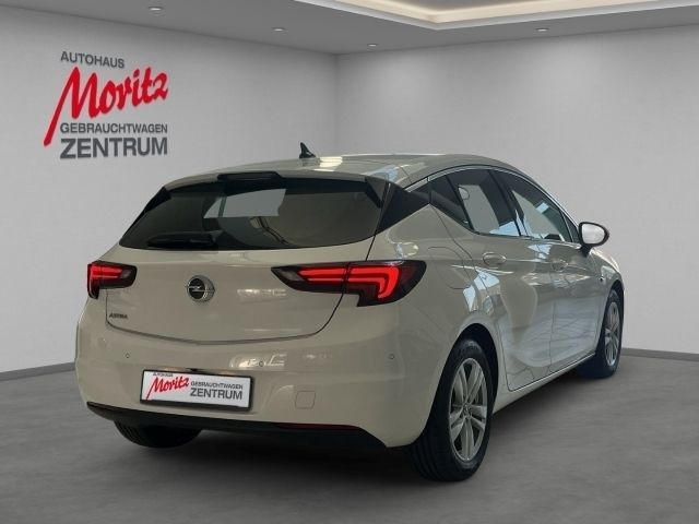 Gebraucht Opel Astra Elegance 131 PS (96 kW) 2019 Weiß Limousine
