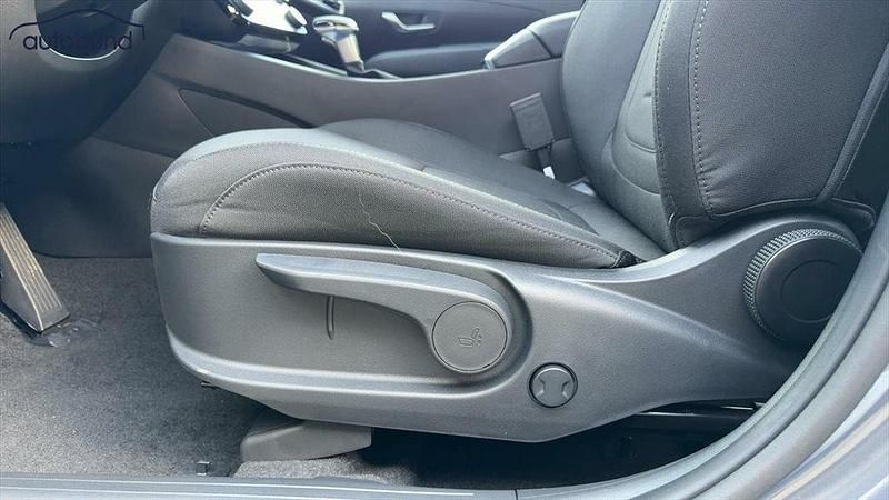 Neu Hyundai Tucson Style 150 PS (110 kW) 2025 Grau SUV