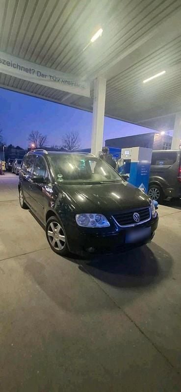Gebraucht VW Touran 115 PS (84 kW) 2004 Schwarz Van / Kleinbus