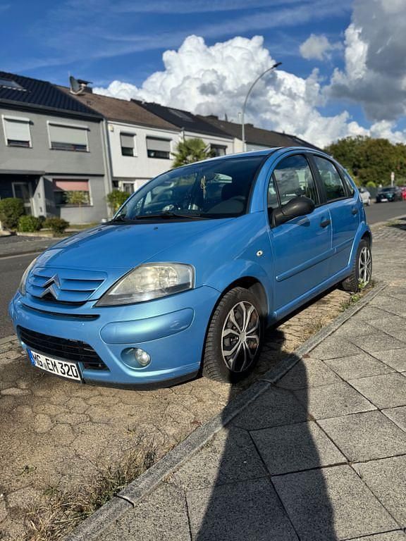 Second-hand Citroën C3 Comfort 73 CP (53 kW) 2006 Albastru Berlinǎ