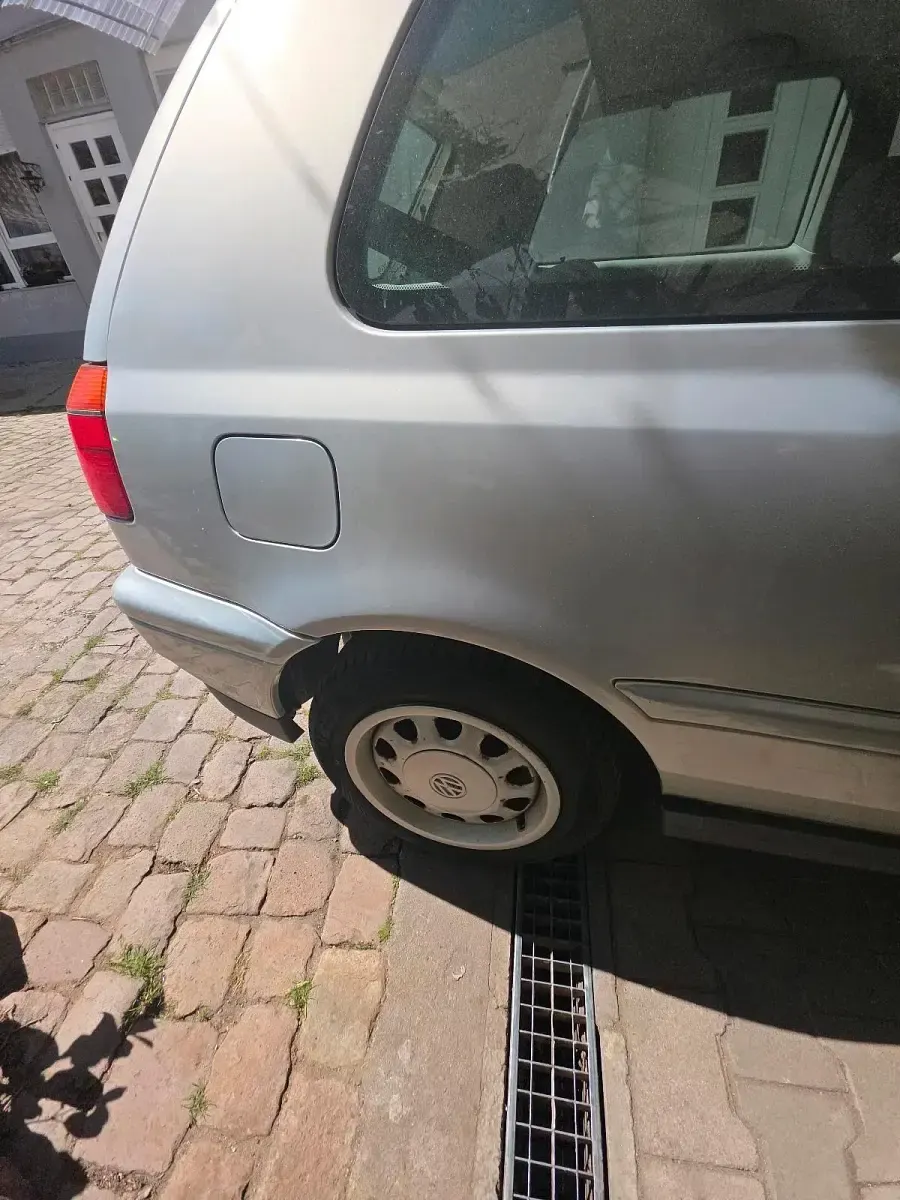 Gebraucht VW Golf III 90 PS (66 kW) 1995 Silber Kleinwagen