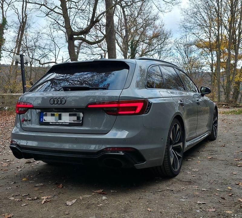 Gebraucht Audi RS4 Ambiente 450 PS (330 kW) 2018 Grau Kombi