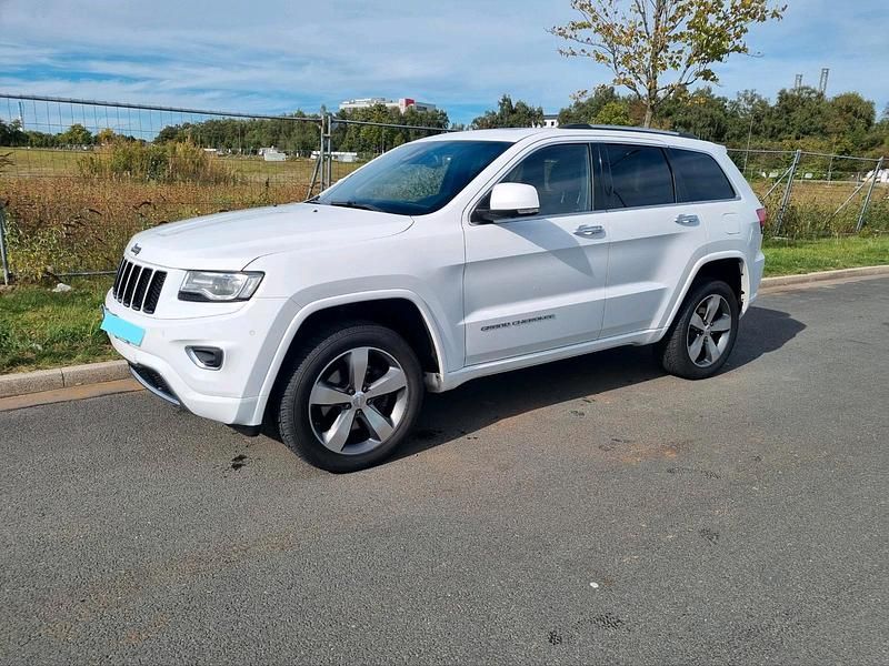 Weiß Gebraucht 2015 Jeep Grand Cherokee SUV | 17.400 € (Superpreis) - Bild 1/4