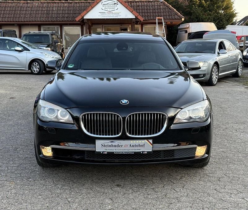 Gebraucht BMW 730L Shadowline 245 PS (180 kW) 2010 Schwarz Limousine