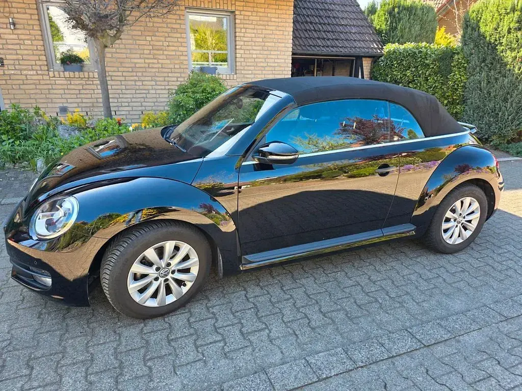 Gebraucht VW Beetle 105 PS (77 kW) 2016 Schwarz Kleinwagen