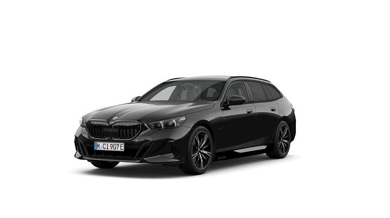 Gebraucht BMW 530 Comfort Edition 190 PS (139 kW) 2025 Kombi