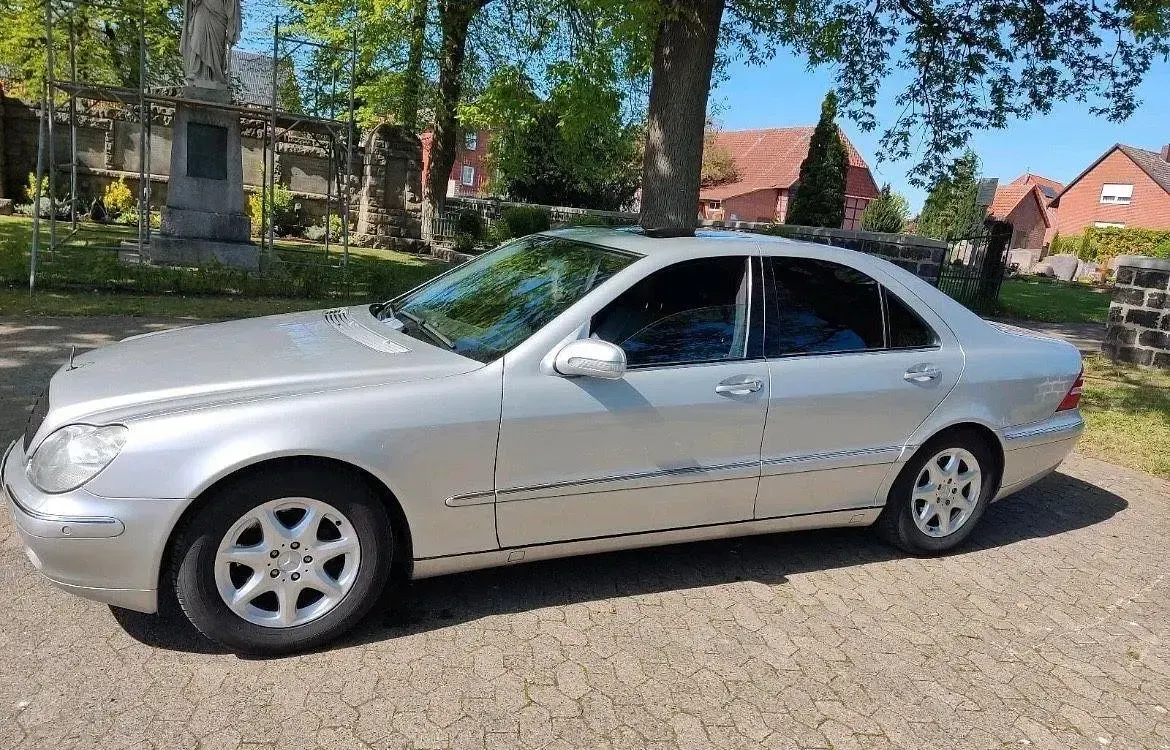 Gebraucht Mercedes S320 224 PS (164 kW) 2001 Grau Limousine