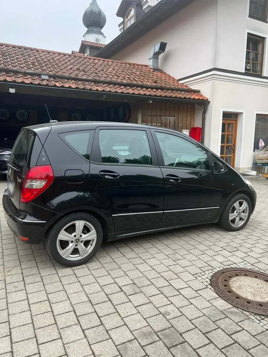 Gebraucht Mercedes A180 2009 Schwarz Kleinwagen