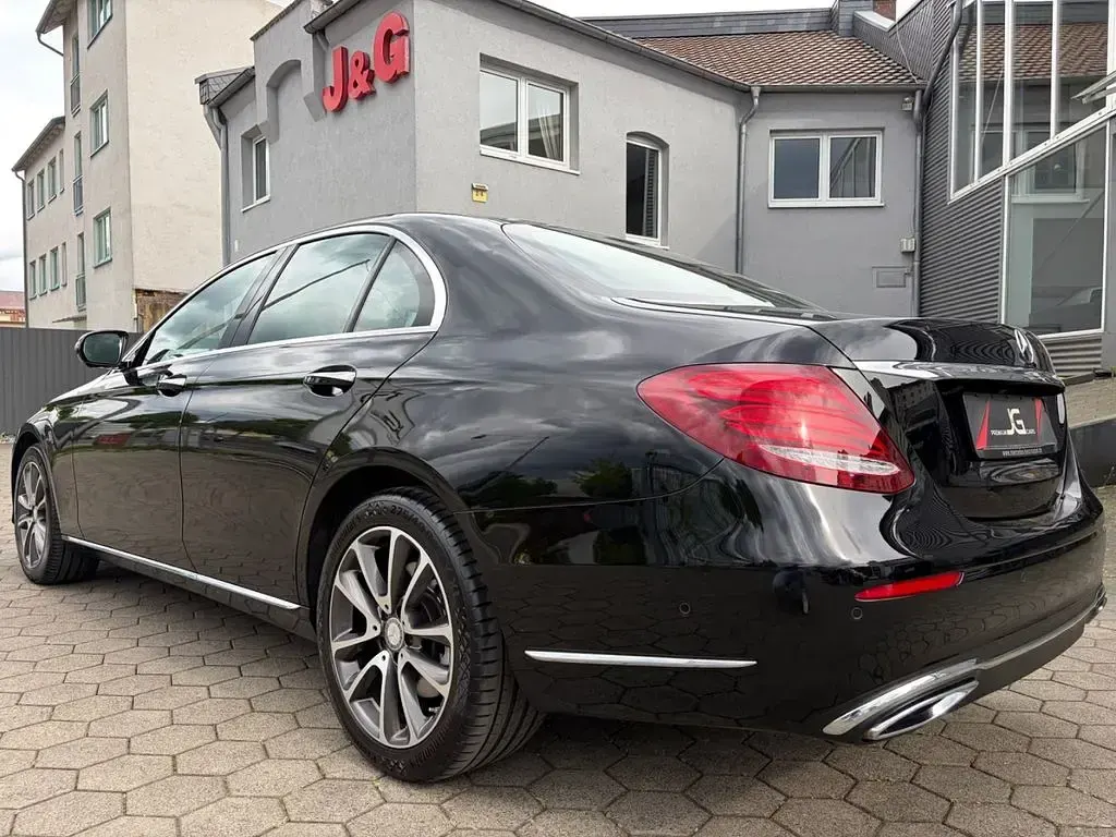 Brugt Mercedes E350 258 HK (189 kW) 2016 Sort Sedan