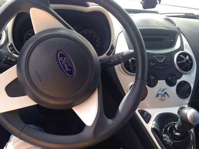 Gebraucht Ford Ka 69 PS (50 kW) 2010 Schwarz metallic Kleinwagen