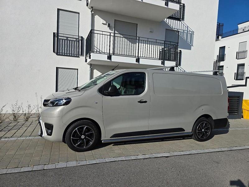 Gebraucht Toyota Proace 150 PS (110 kW) 2020 Beige Van / Kleinbus