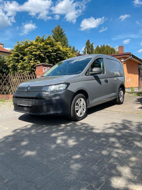 Grau Gebraucht 2021 VW Caddy Van / Kleinbus | 13.900 € (Fairer Preis) - Bild 1/4