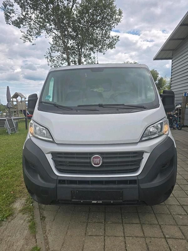 Gebraucht Fiat Ducato 131 PS (96 kW) 2019 Weiß Van