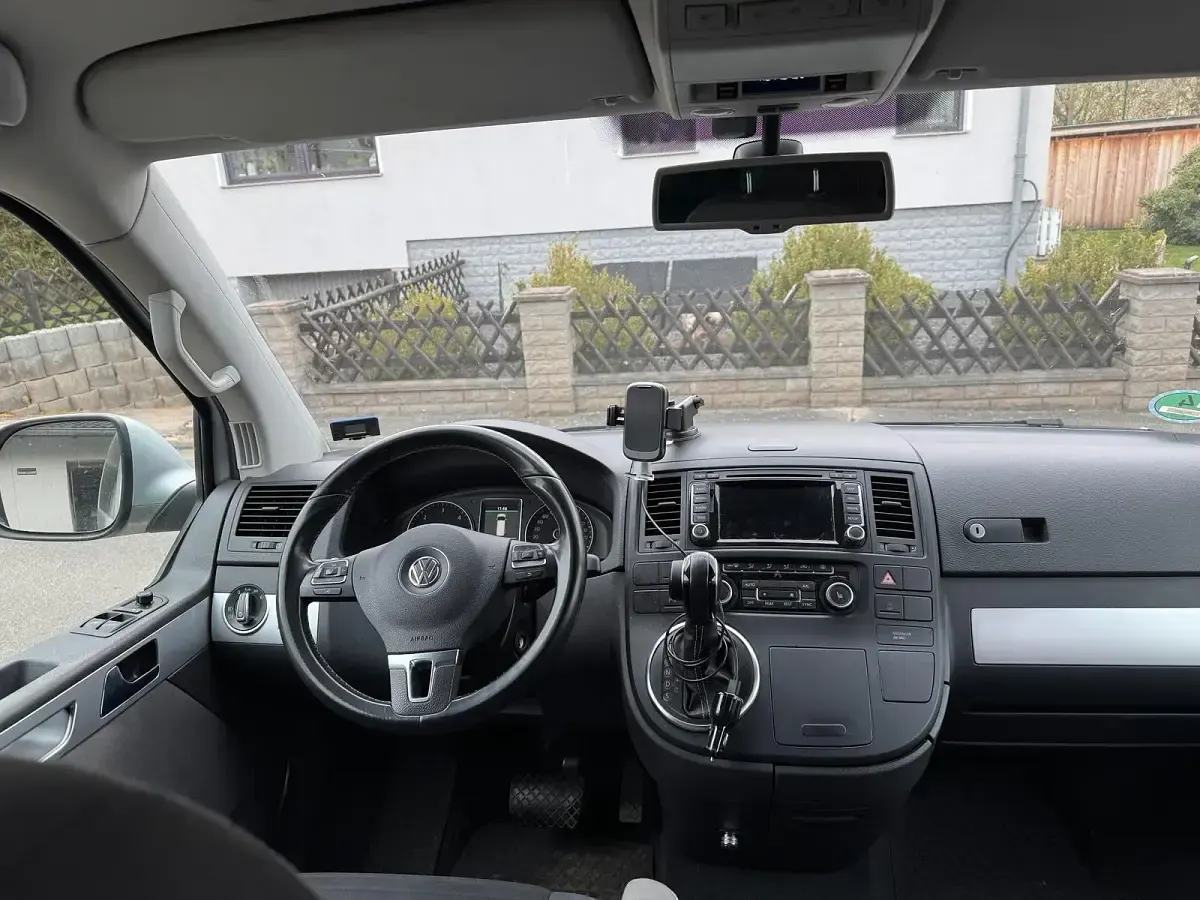 Gebraucht VW Multivan 179 PS (131 kW) 2014 Silber Van / Kleinbus