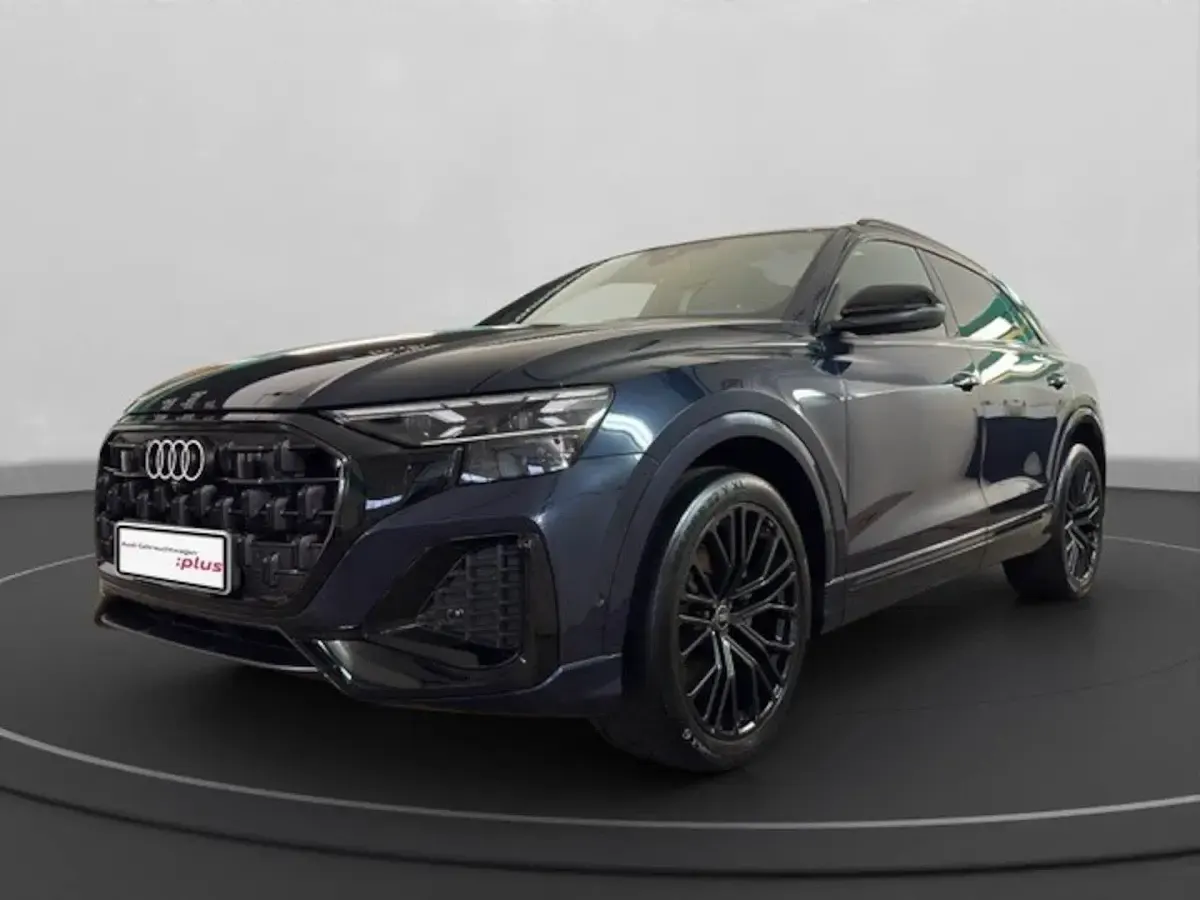 Gebraucht Audi Q8 S-Line 286 PS (210 kW) 2024 Waitomoblau SUV