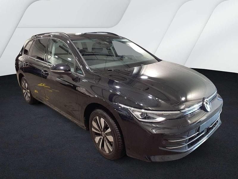 Gebraucht VW Golf VIII Goal 150 PS (110 kW) 2025 Grenadillschwarz Kombi