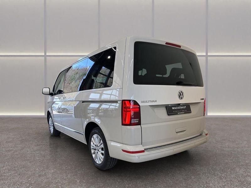 Gebraucht VW Multivan Generation Six 204 PS (150 kW) 2021 Weiss Van