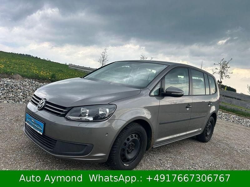 Second-hand VW Touran 105 CP (77 kW) 2011 Gri Monovolum