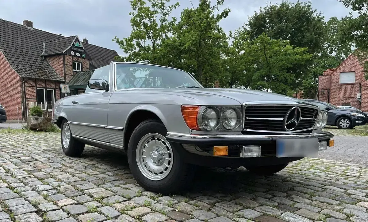 Gebraucht Mercedes SL380 158 PS (116 kW) 1981 Silber Cabrio