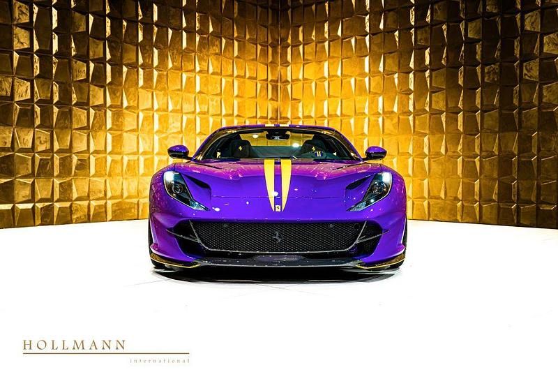 Gebraucht Ferrari 812 799 PS (587 kW) 2020 Violett Cabrio